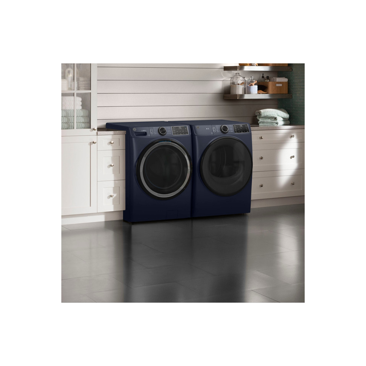 GE Dryer - 7.8 cu. ft. Capacity Smart Front Load Electric Dryer with Sanitize Cycle
